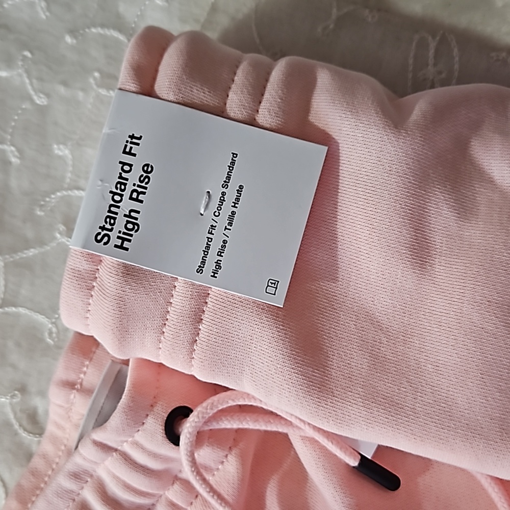 Nike XL French Terry Shorts - Picture 4 of 8